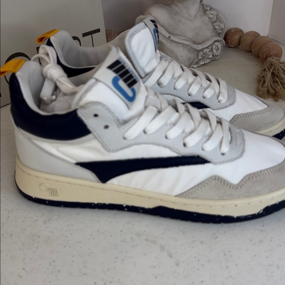 ONCEPT
Women's Princeton Low Top Sneakers Indigo Sz 7.5 - Picture 11 of 15